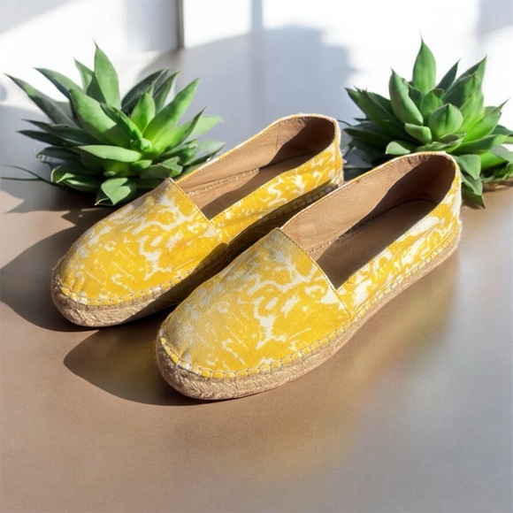 Liebeskind Berlin Canvas Espadrilles - Picture 10 of 10